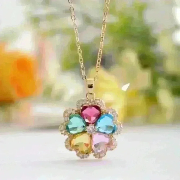 Multicolored cubic zirconia stones on 18k Gold Filled Necklace - Picture 1 of 3